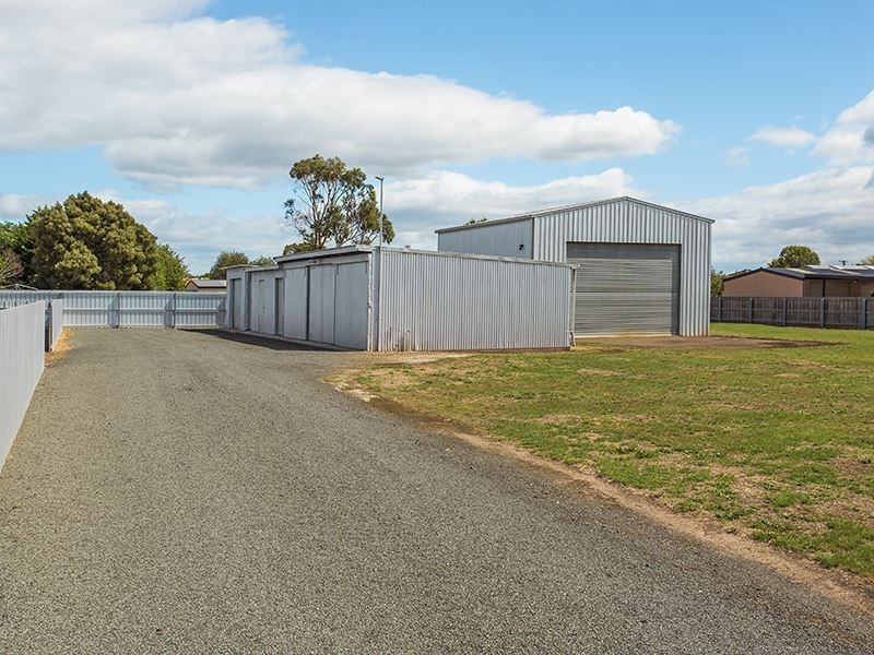 24 East Street, Carrick TAS 7291
