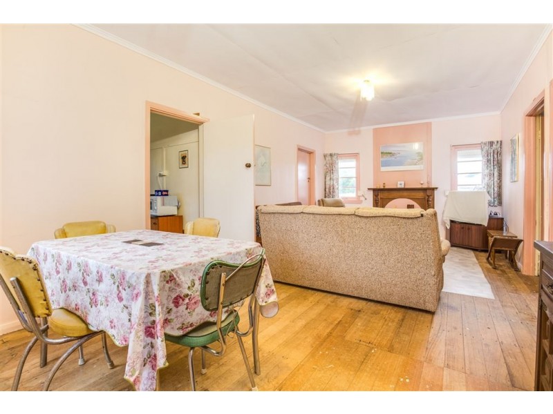 8 Boobyalla Rise, Lulworth TAS 7252