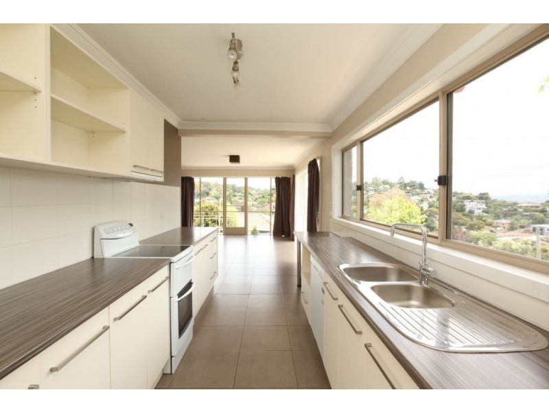 27 Anderson Rd, Trevallyn TAS 7250