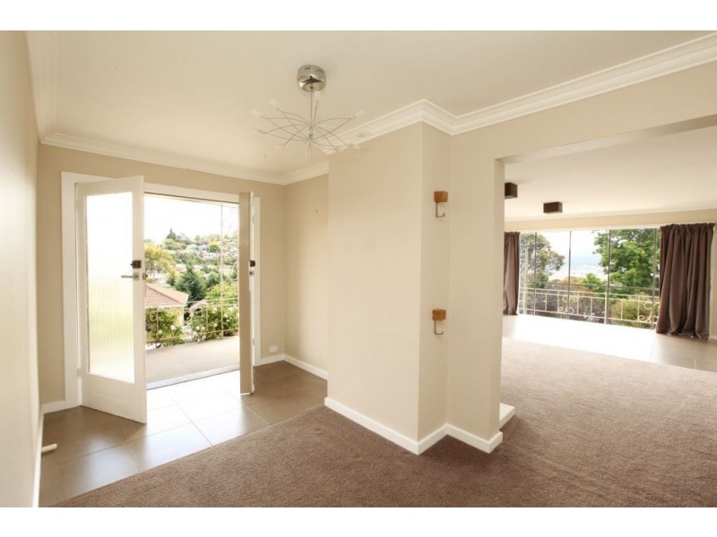 27 Anderson Rd, Trevallyn TAS 7250