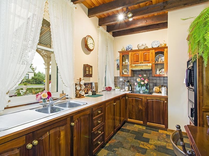 23 Station Rd, St Leonards TAS 7250