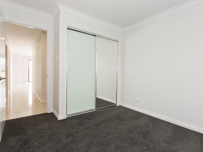 1/13 Senator Court, Newnham TAS 7248