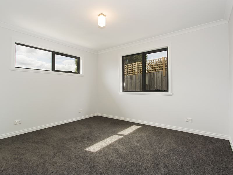 1/13 Senator Court, Newnham TAS 7248
