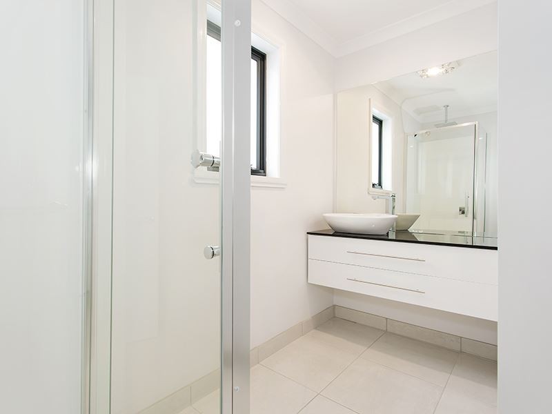 1/13 Senator Court, Newnham TAS 7248
