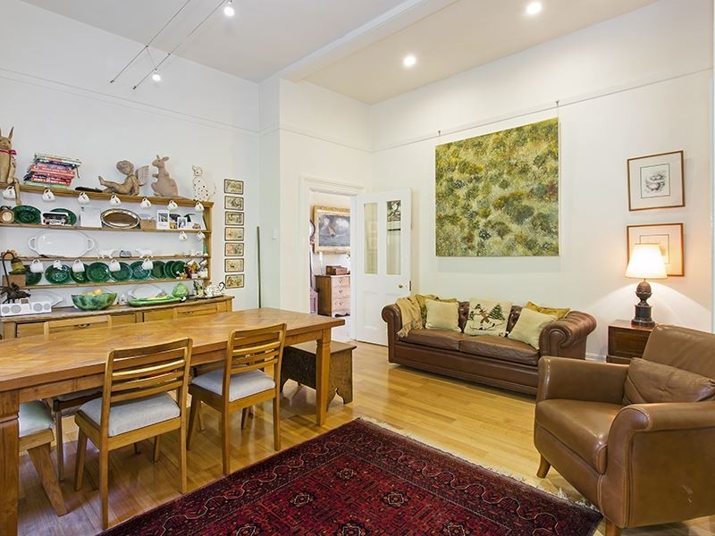 28 Elphin Rd, Launceston TAS 7250