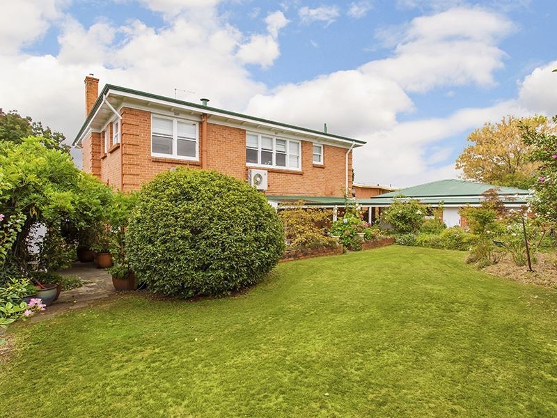 7 Treffos Place, Newstead TAS 7250