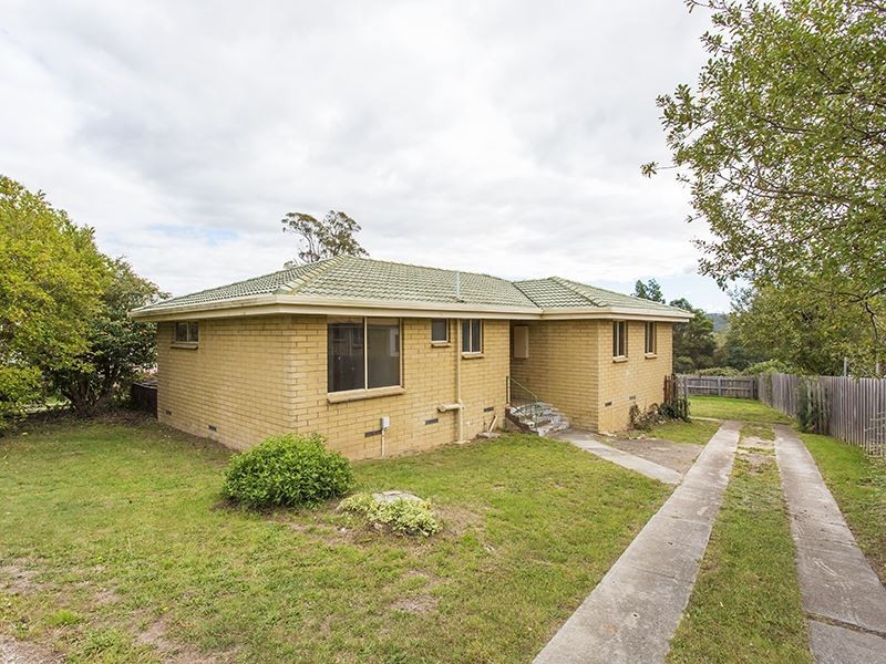 19 Amundsen Street, Ravenswood TAS 7250
