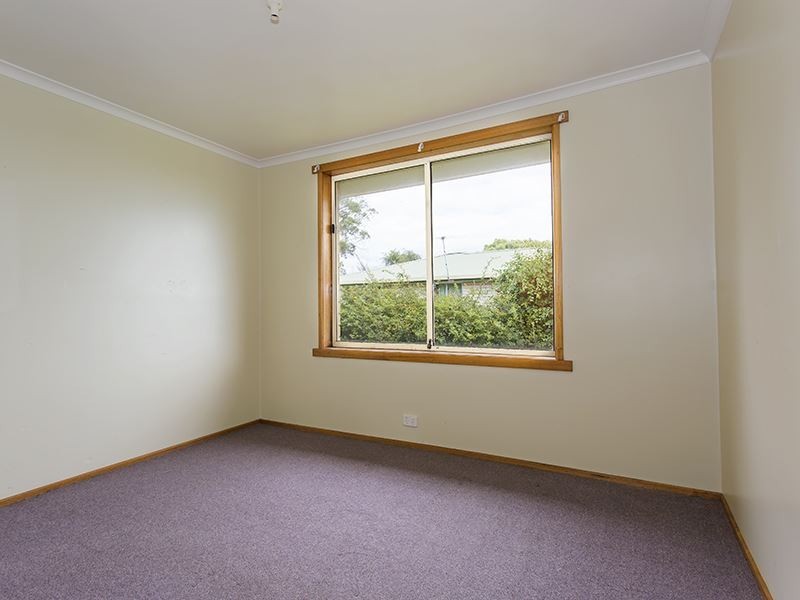 19 Amundsen Street, Ravenswood TAS 7250