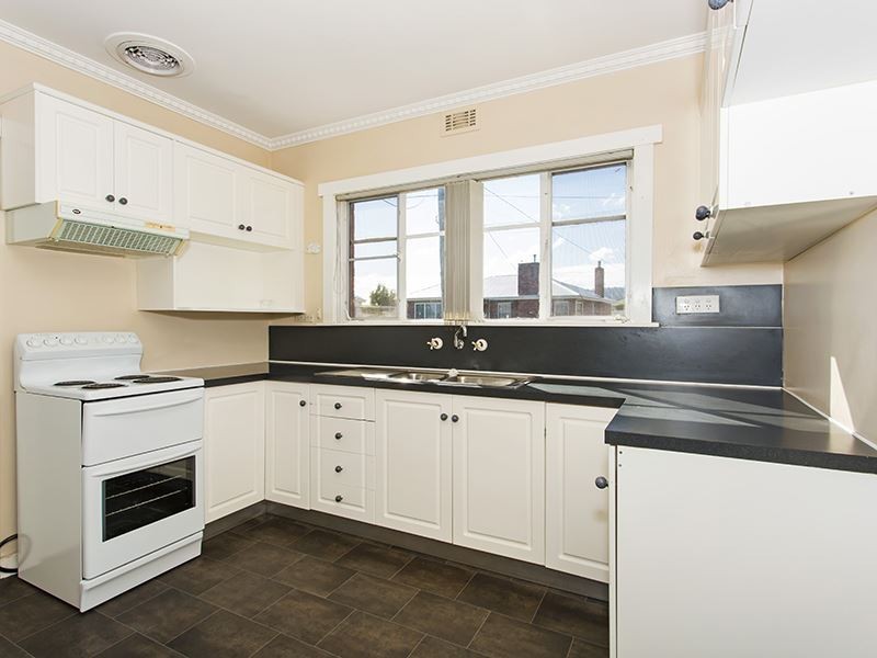 82 Clark Street, Mowbray TAS 7248