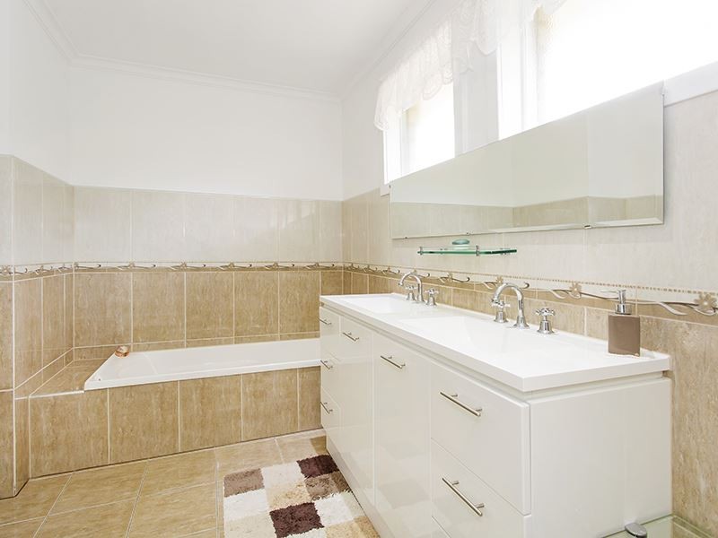 14 Caswell Street, Mowbray TAS 7248