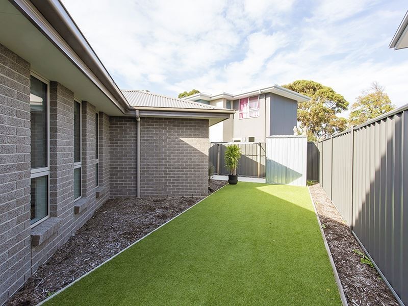 6/9-11 Hortus Place, Newnham TAS 7248