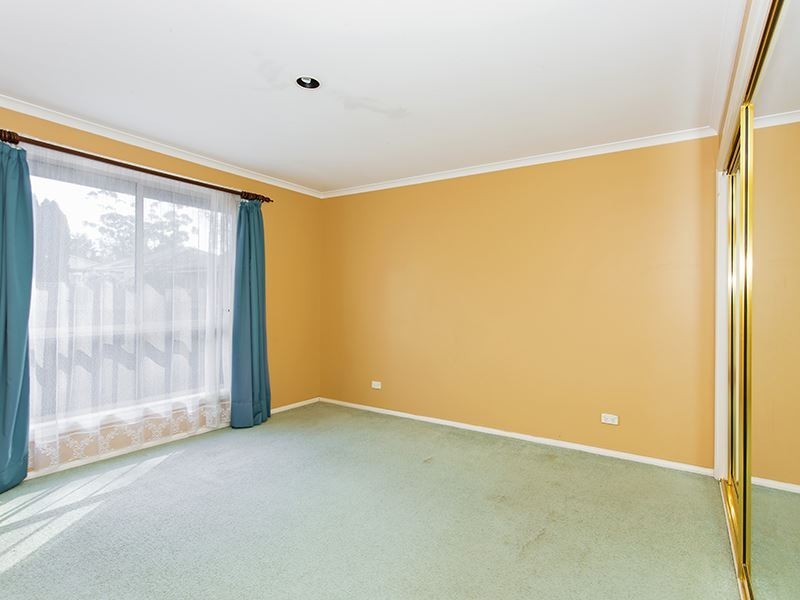 4 Roger Retreat, Newnham TAS 7248