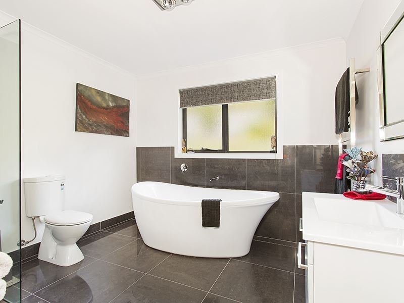 1 Assisi Avenue, Riverside TAS 7250