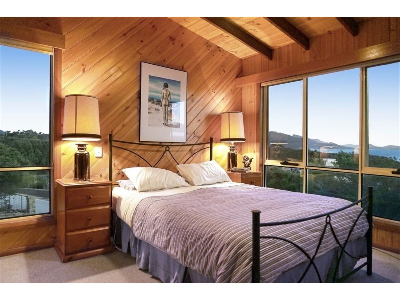37 Hazards View Drive, Coles Bay TAS 7215