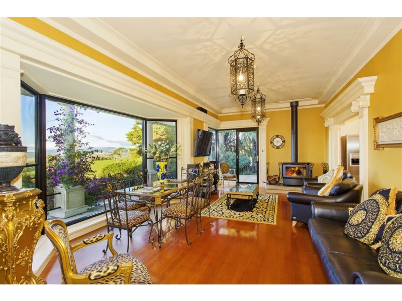 717 Hobart Road, Breadalbane TAS 7258