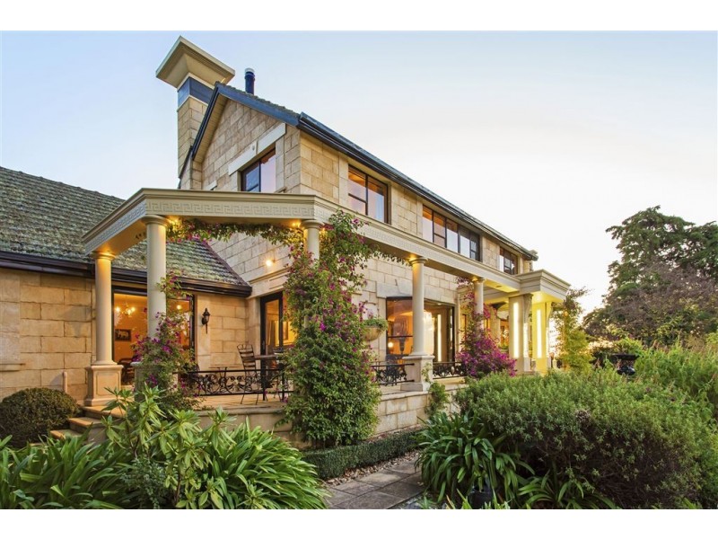 717 Hobart Road, Breadalbane TAS 7258