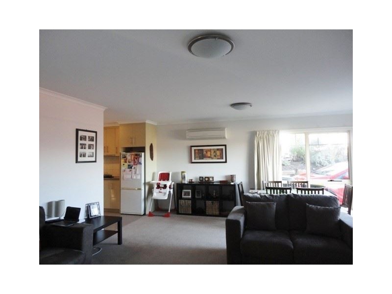 2/11 Chevron Place, Riverside TAS 7250