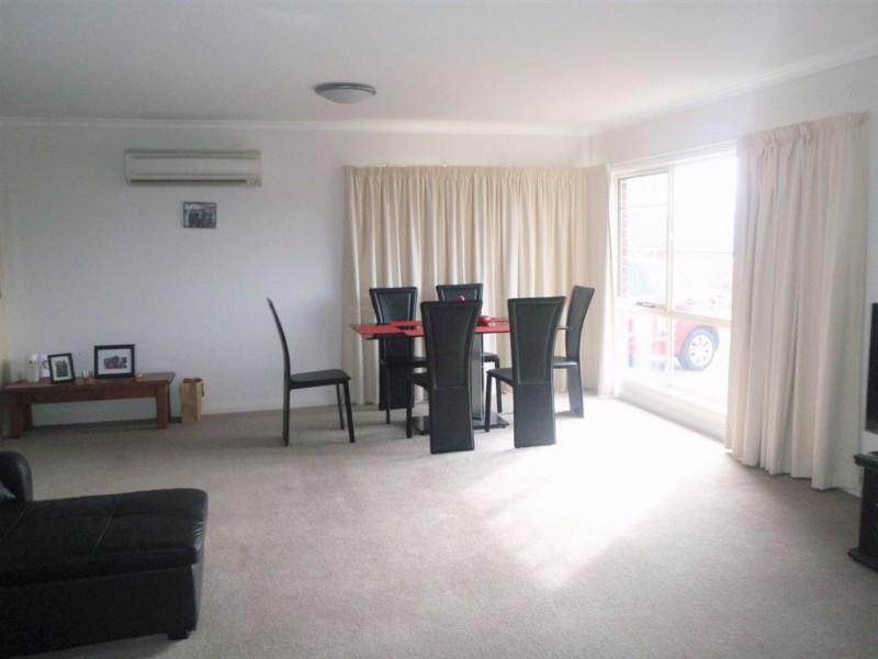 2/11 Chevron Place, Riverside TAS 7250
