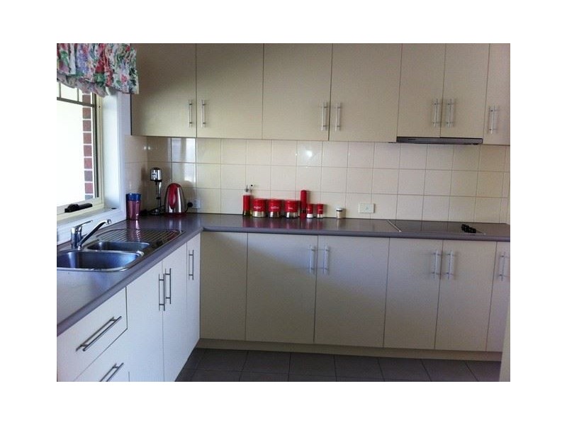 2/11 Chevron Place, Riverside TAS 7250
