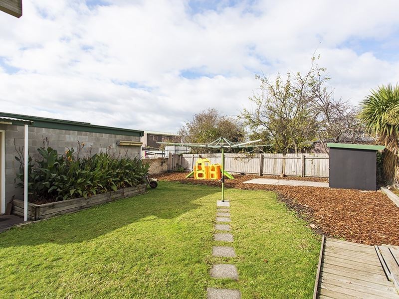 22 Cleghorn Ave, Riverside TAS 7250