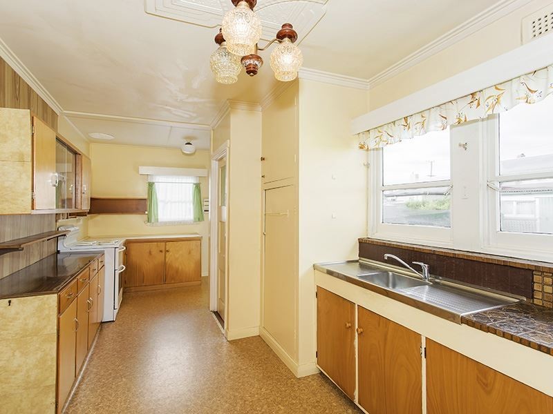 11 Shirley Place, Kings Meadows TAS 7249