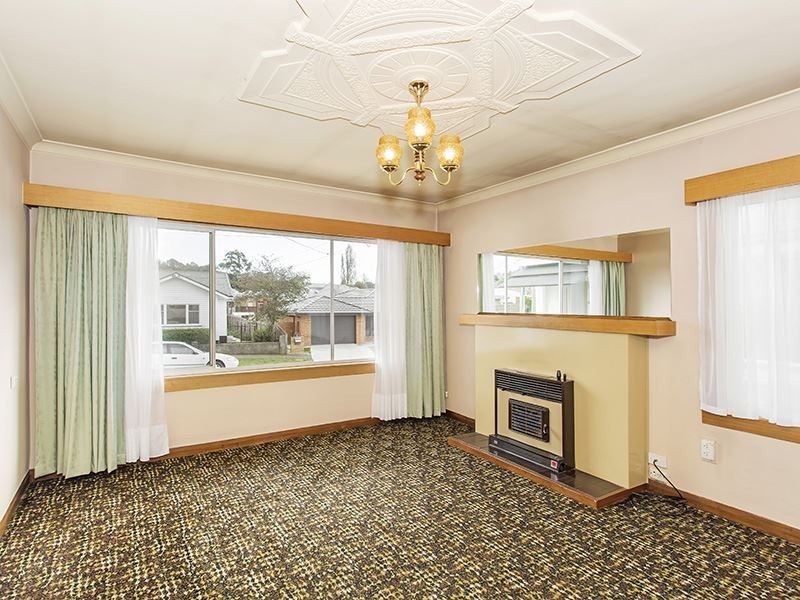 11 Shirley Place, Kings Meadows TAS 7249