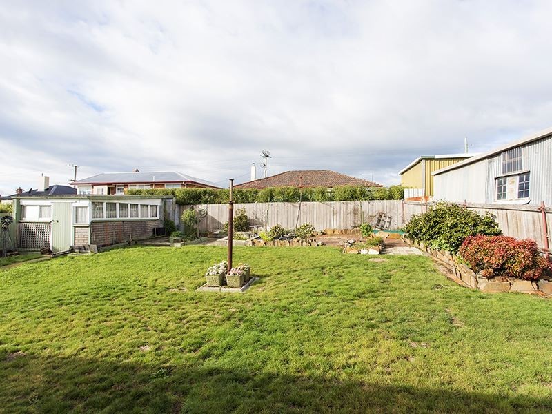 11 Shirley Place, Kings Meadows TAS 7249
