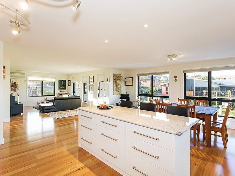 4 Robka Court, Norwood TAS 7250