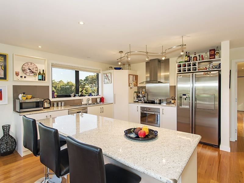 4 Robka Court, Norwood TAS 7250