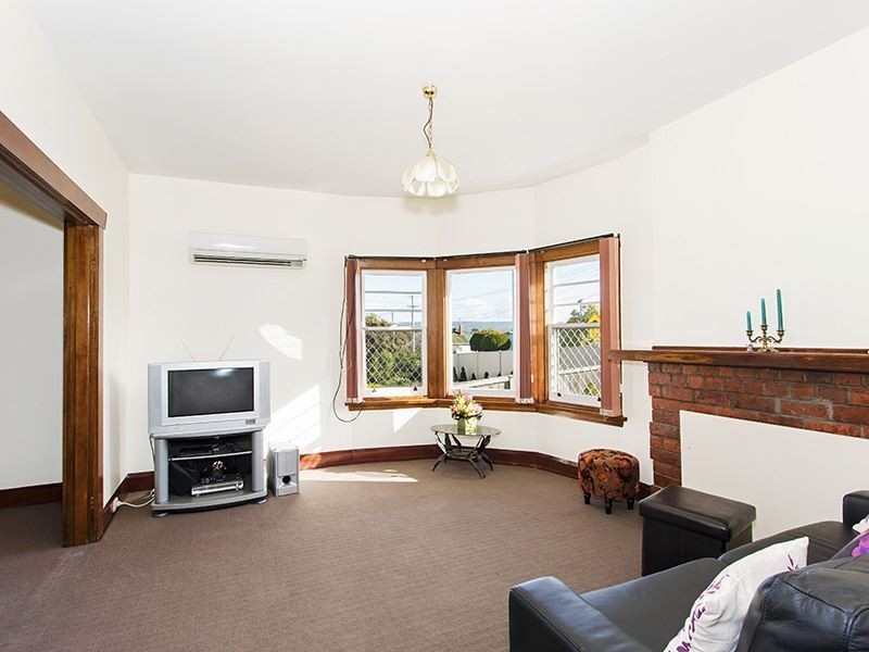 20 Walkers Avenue, Newnham TAS 7248