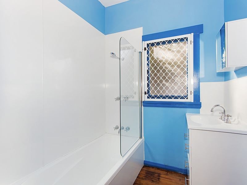 20 Walkers Avenue, Newnham TAS 7248