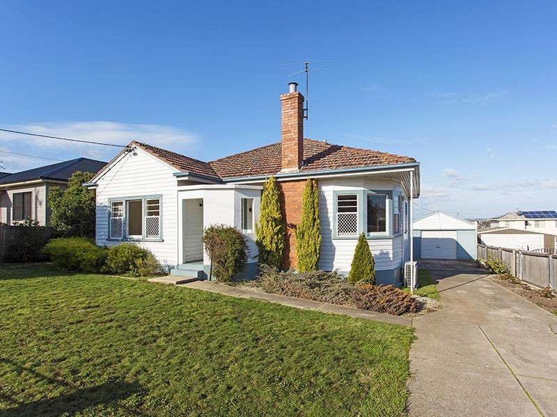 20 Walkers Avenue, Newnham TAS 7248