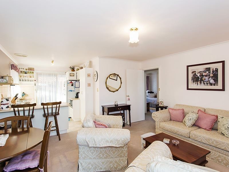 2/3 Buckingham Place, Prospect Vale TAS 7250