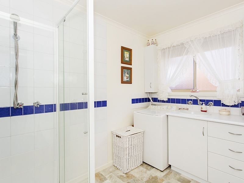 2/3 Buckingham Place, Prospect Vale TAS 7250