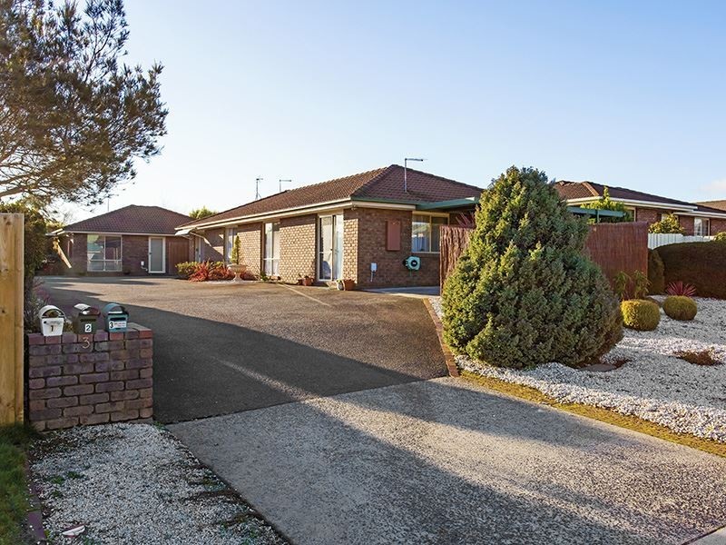 2/3 Buckingham Place, Prospect Vale TAS 7250