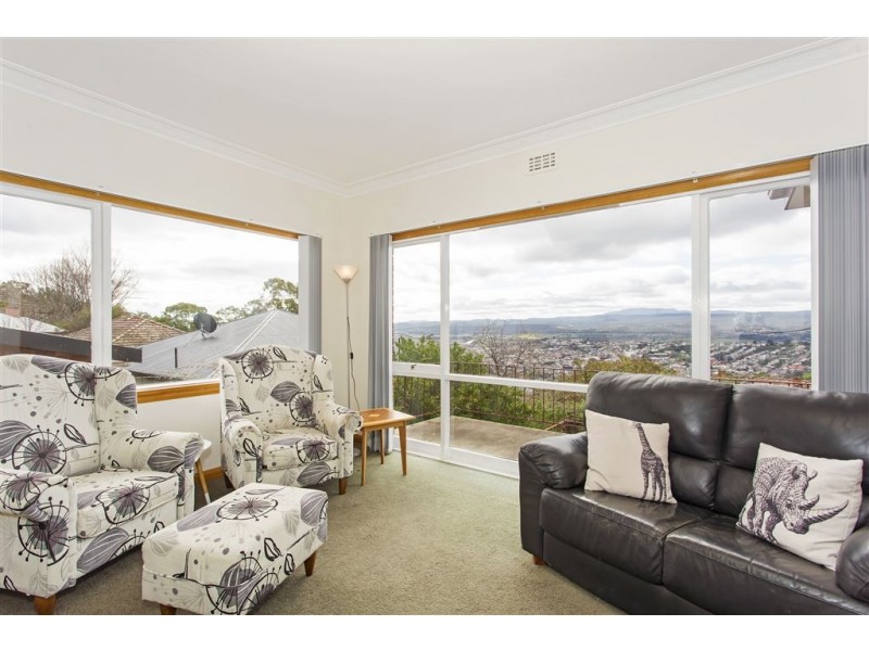 6 Ashleigh Avenue, West Launceston TAS 7250