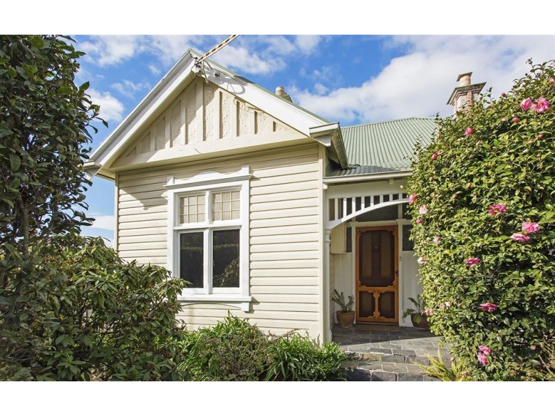 11 Dowling Street, Launceston TAS 7250