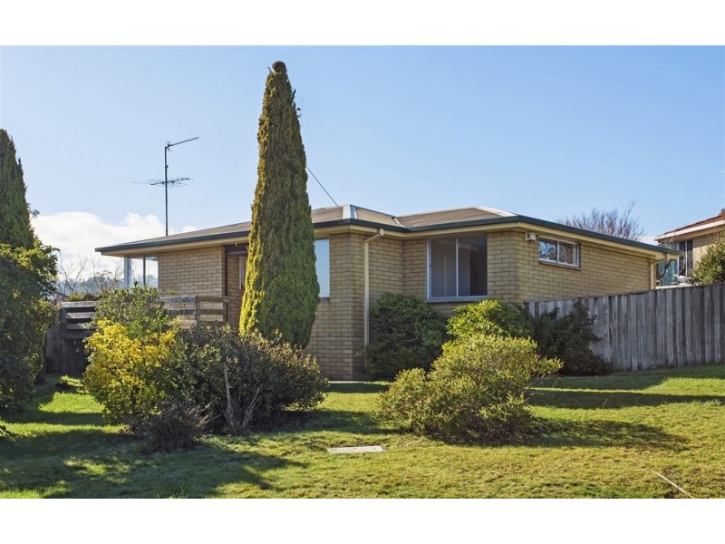 112 Warring Street, Ravenswood TAS 7250
