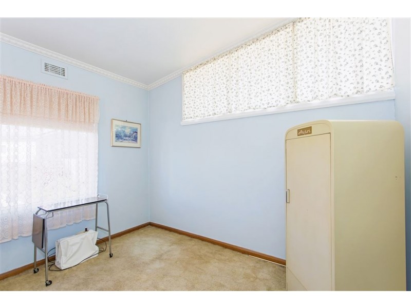 10 Remount Road, Mowbray TAS 7248