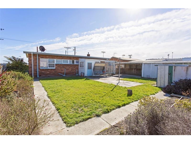 10 Remount Road, Mowbray TAS 7248
