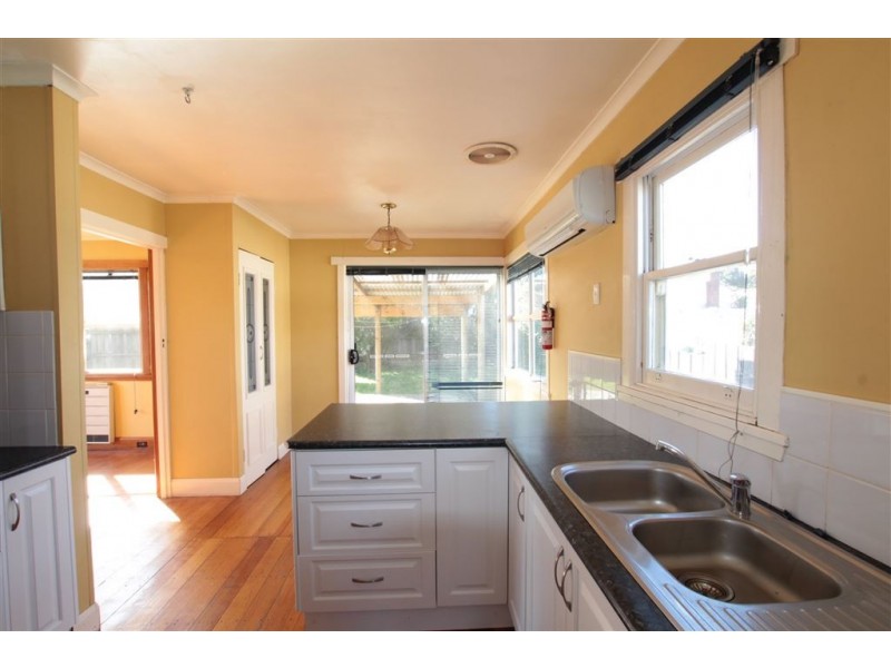 22 Edinburgh Street, Kings Meadows TAS 7249