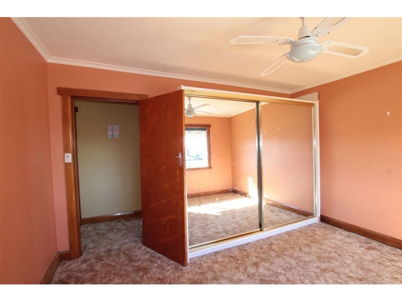 22 Edinburgh Street, Kings Meadows TAS 7249