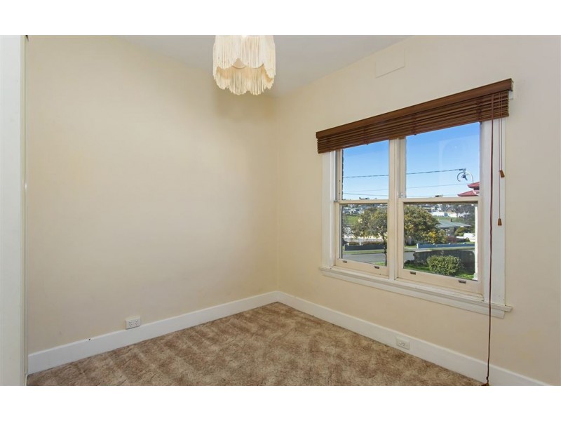12 Martin Place, Kings Meadows TAS 7249