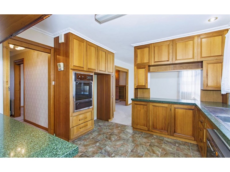14 Ronneby Road, Newnham TAS 7248