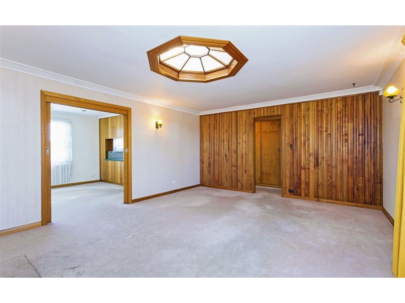 14 Ronneby Road, Newnham TAS 7248