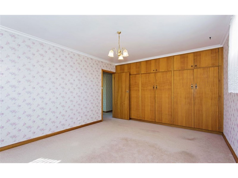 14 Ronneby Road, Newnham TAS 7248