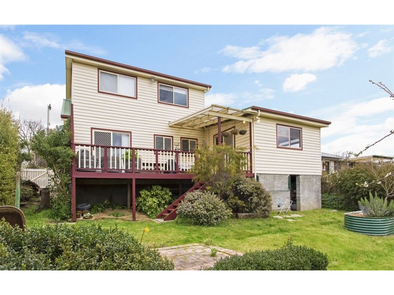 15 Peters Ave, Summerhill TAS 7250