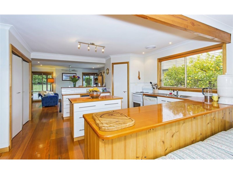 15 Peters Ave, Summerhill TAS 7250