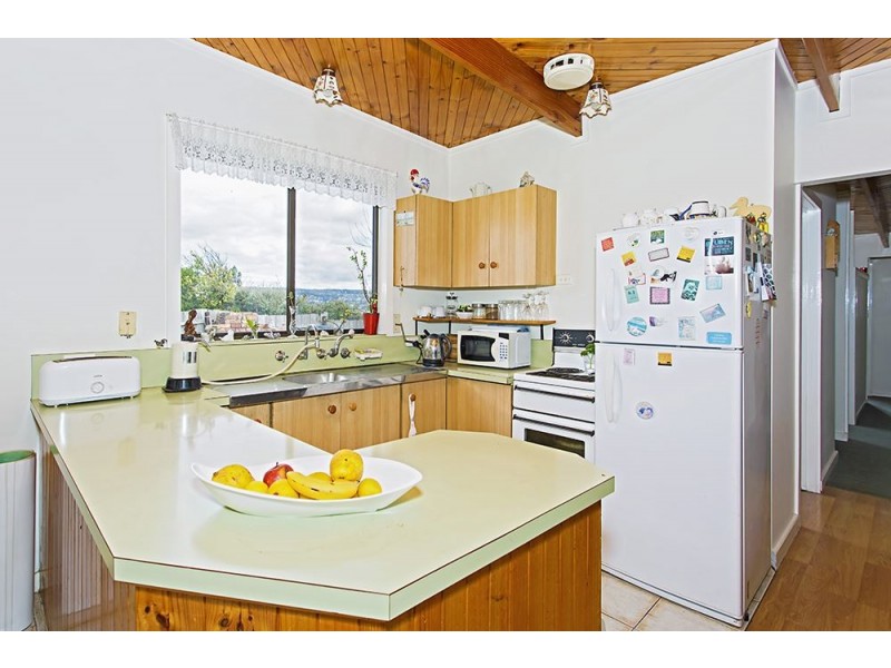 10 Clare Street, Mowbray TAS 7248