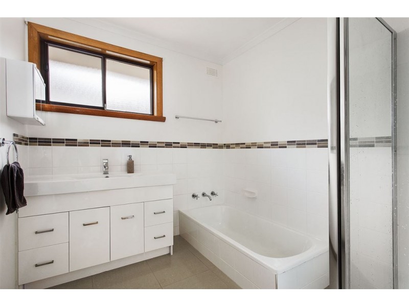 33 Osborne Ave, Trevallyn TAS 7250